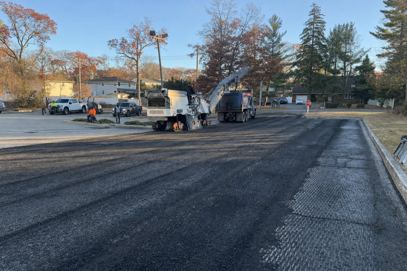 Asphalt resurfacing in Highland, CA